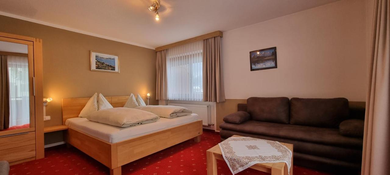 Pension Schweizerhof Waidring Exteriér fotografie